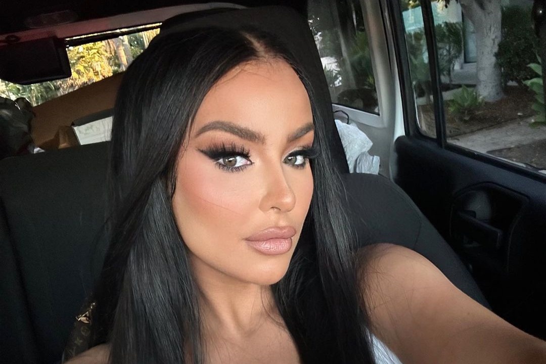 Tana Mongeau's Rise in Adult Entertainment.